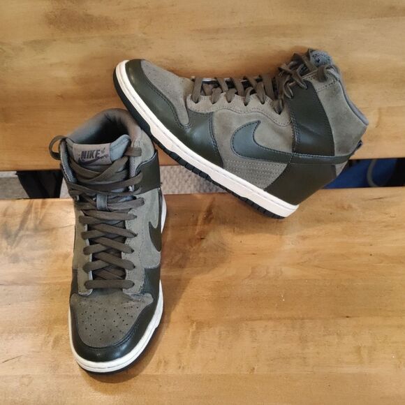 Nike High-Top Sneakers - Green and Gray - Picture 1 of 13